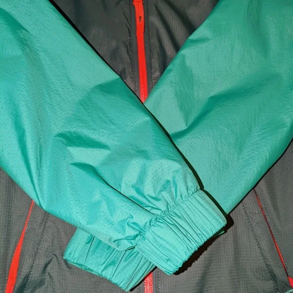 Mountain Warehouse Windbreaker - Picture 3 of 6